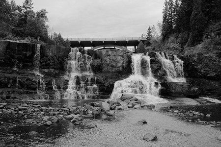 gooseberrylowerfalls02.jpg